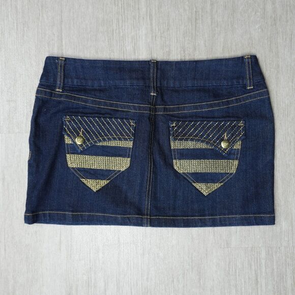 Anisette Denim Jean Mini Skirt NEW Y2K Flap Pockets Snap Button 32" Stretch - Picture 2 of 6